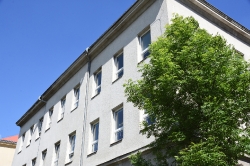 REKONSTRUOVANÁ ŠKOLA